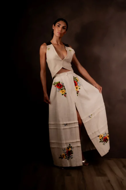 manteleria que volvio a ser piel (3)-min manteleria que volvio a ser piel (3)-min